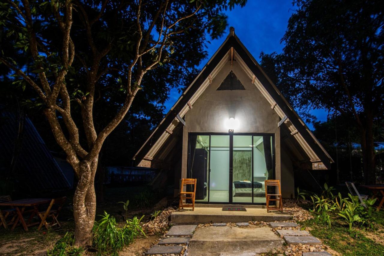 Cashewnut Tree Resort Ко-Ланта Екстер'єр фото