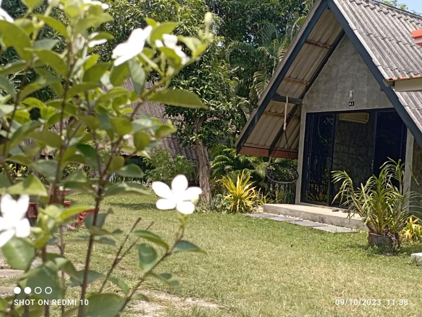 Cashewnut Tree Resort Ко-Ланта Екстер'єр фото