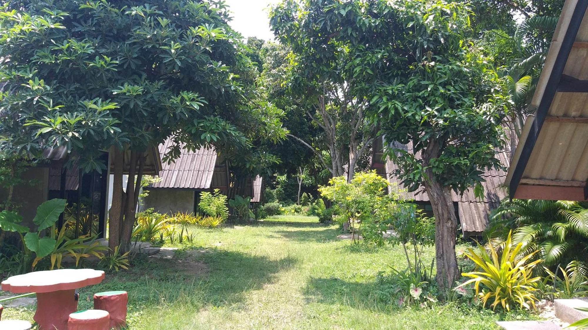 Cashewnut Tree Resort Ко-Ланта Екстер'єр фото
